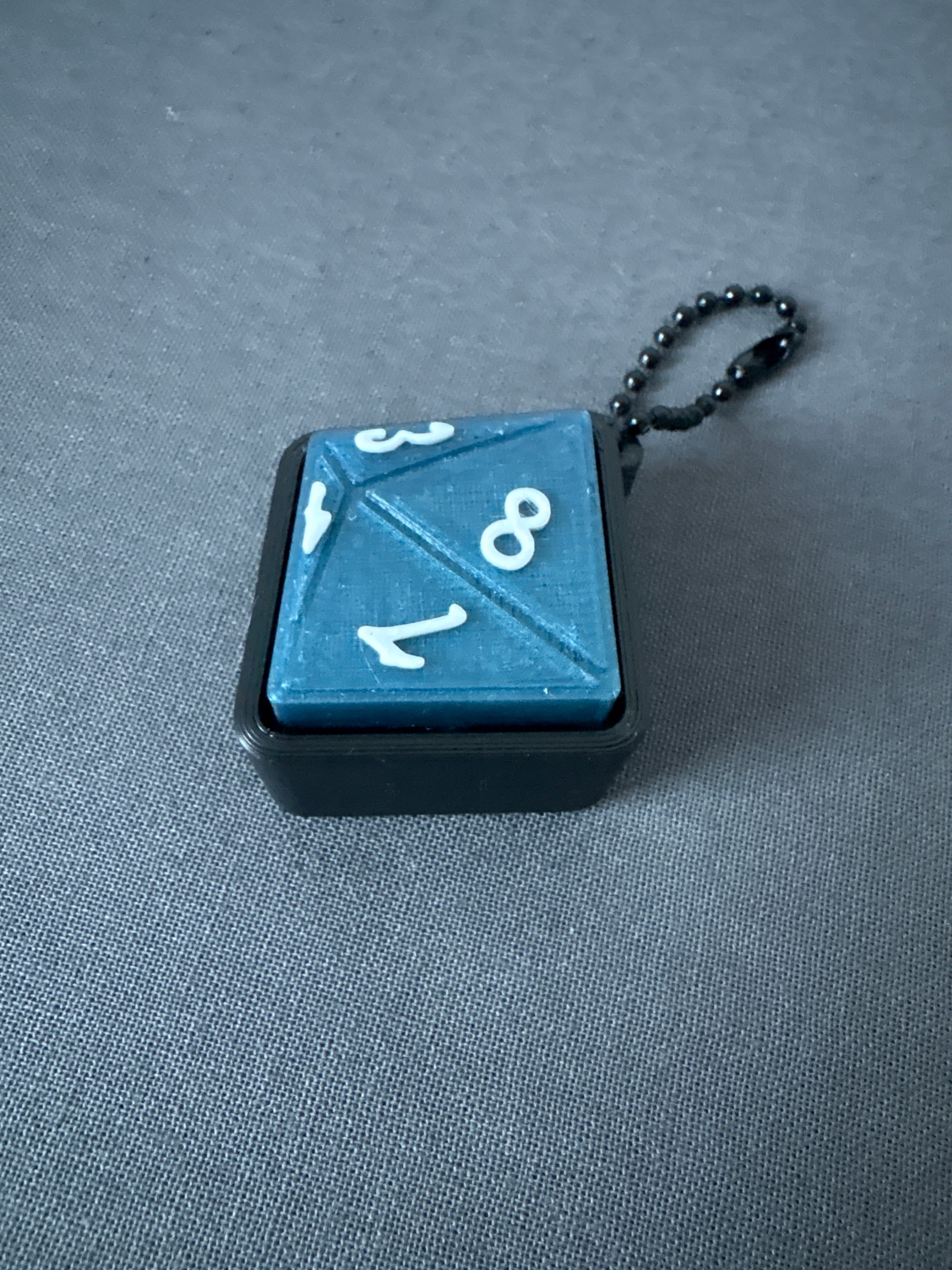 Clicker dado D8