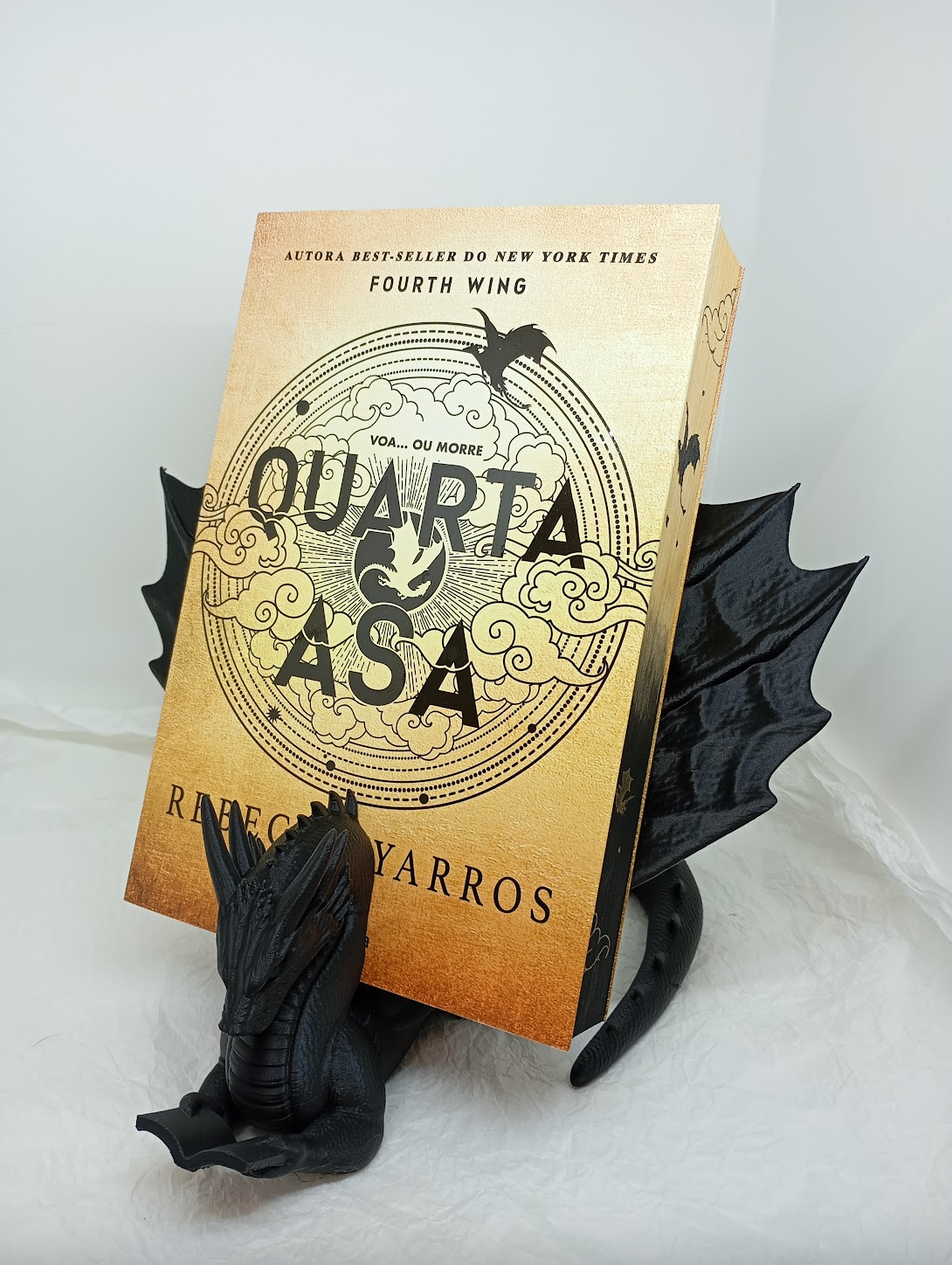 Expositor de livro Dragão