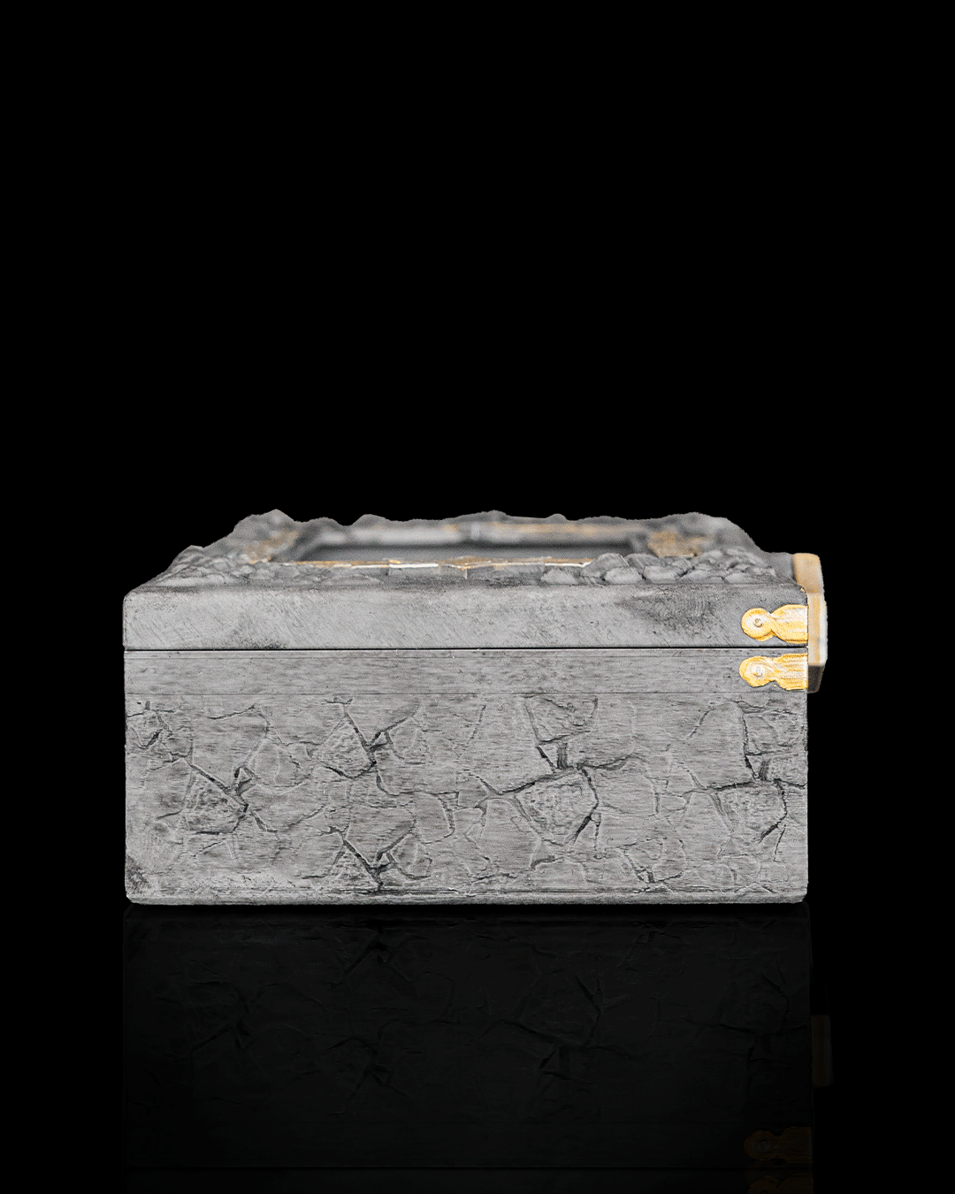 Stoneveil