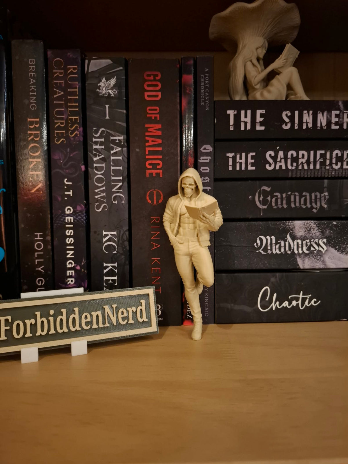 The Dark Romance Reader